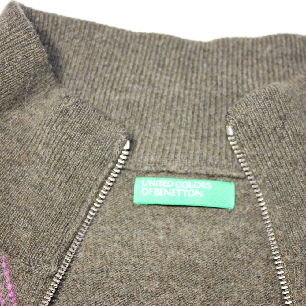 United Colors of Benetton Sweater in Medium Womens - Picture 6 of 8